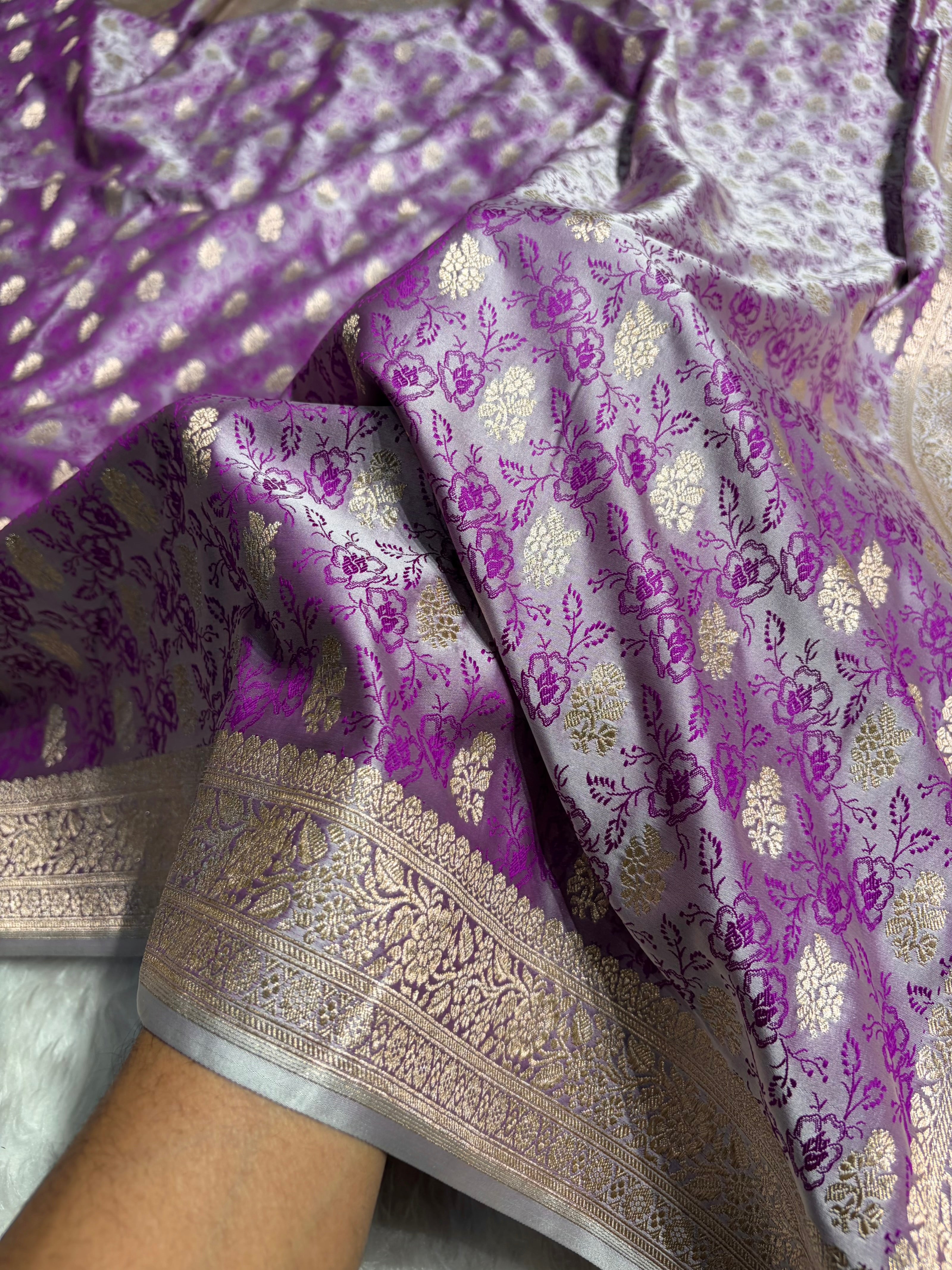 Cross Lavender Shades Tanchoi Motif Mashru Silk Saree MST-10