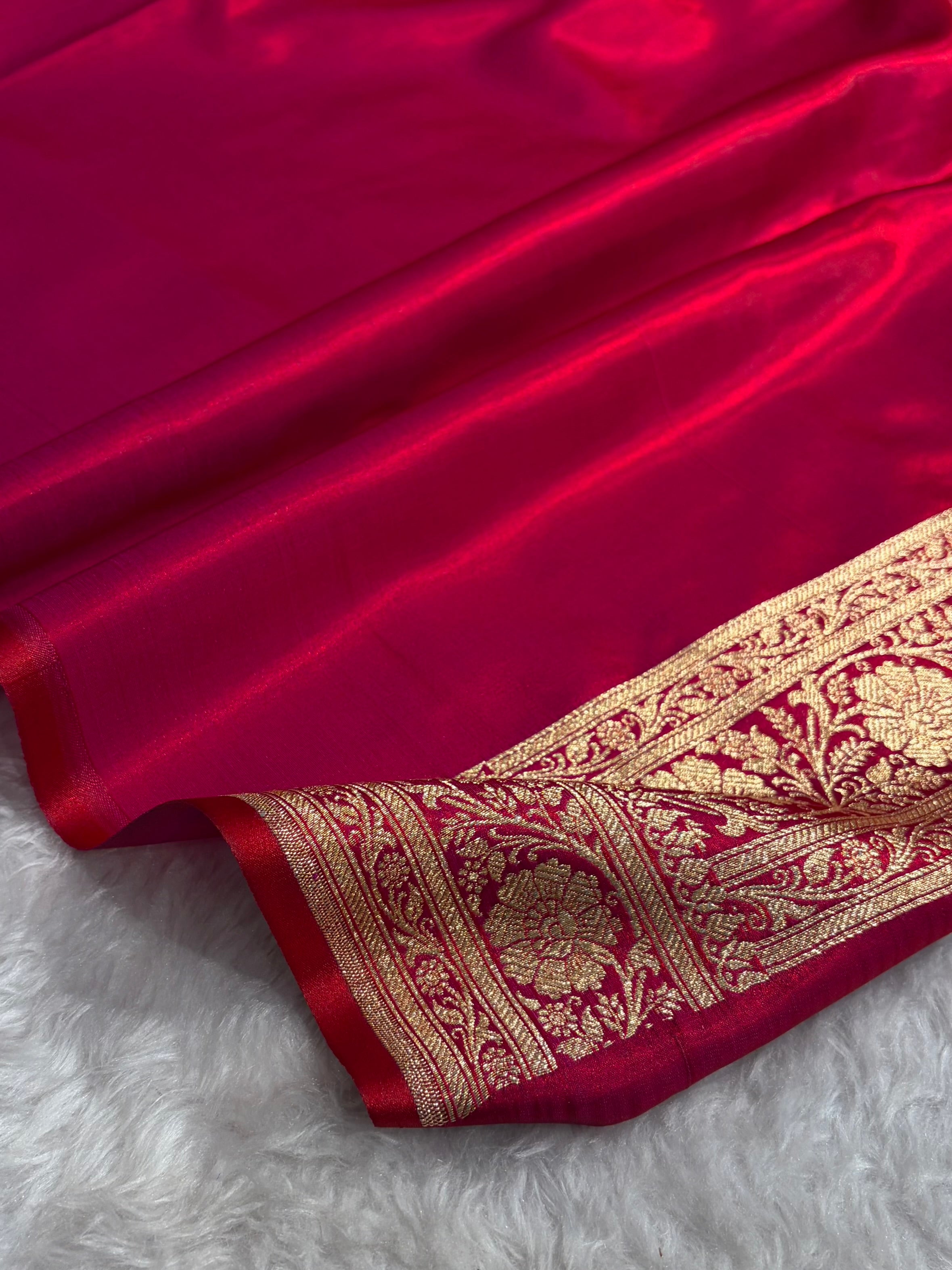 Satin Silk Dot Booti in Magentic Red Shades SS08