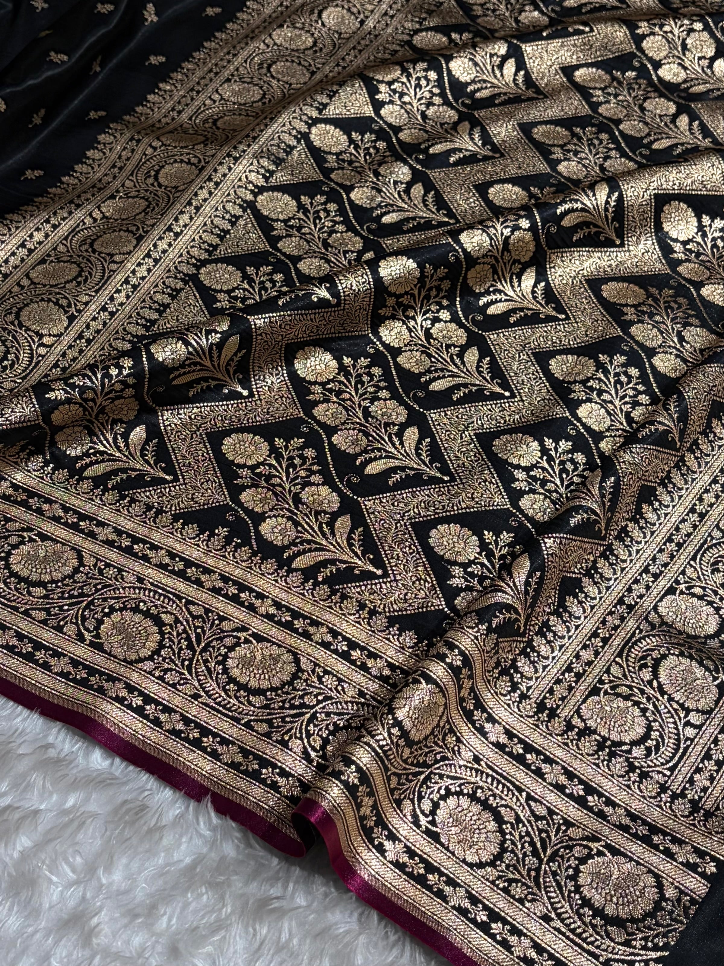 Banarasi Black Shades Cross Pattern Banarasi Satin Silk Saree SS52