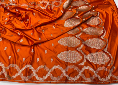 Orange Scallop Floral Booti Mashru Silk Saree