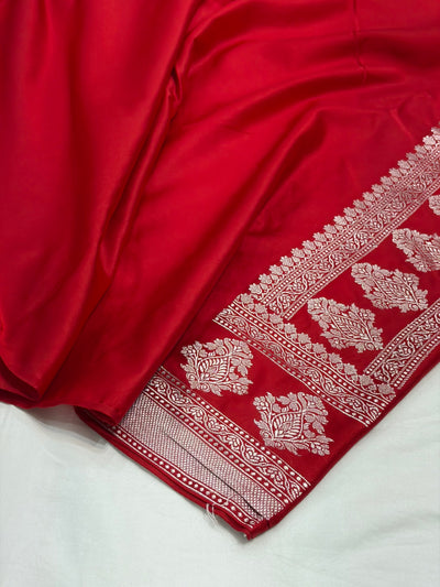 Red Shade With Booti Pattern Mashru Silk Saree