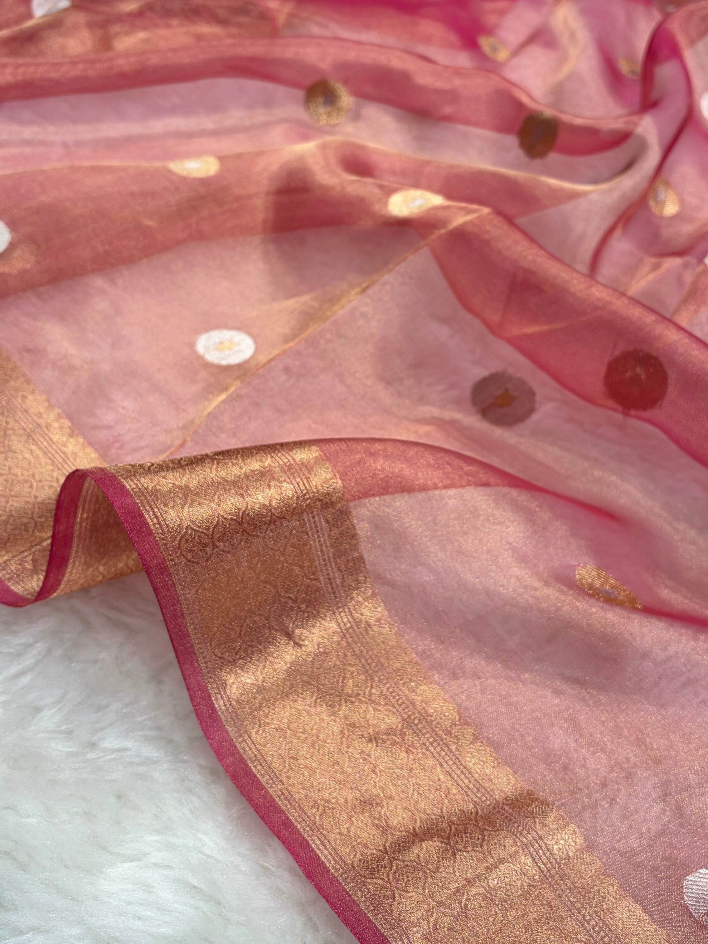 Peach Bananasi Floral Shades Pure Tissue Silk Saree PT-40