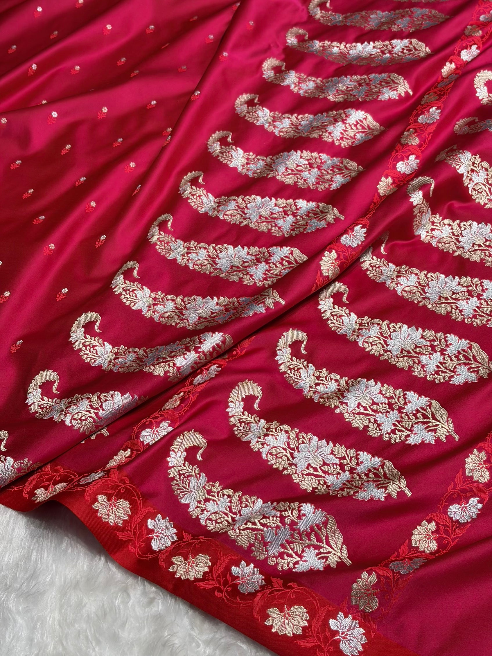Rani With Red Floral Boota With Floral Border Mashru Silk Saree MSM 78