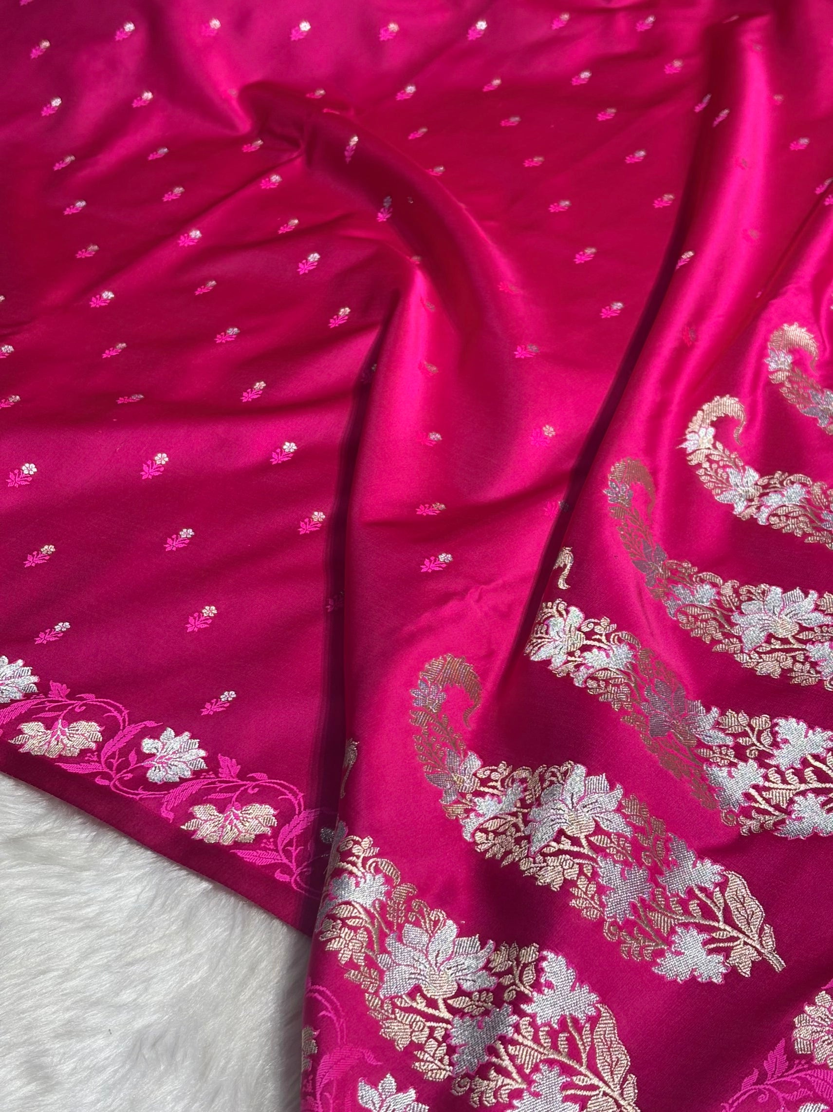 Pink Floral Boota With Floral Border Mashru Silk Saree MSM 78
