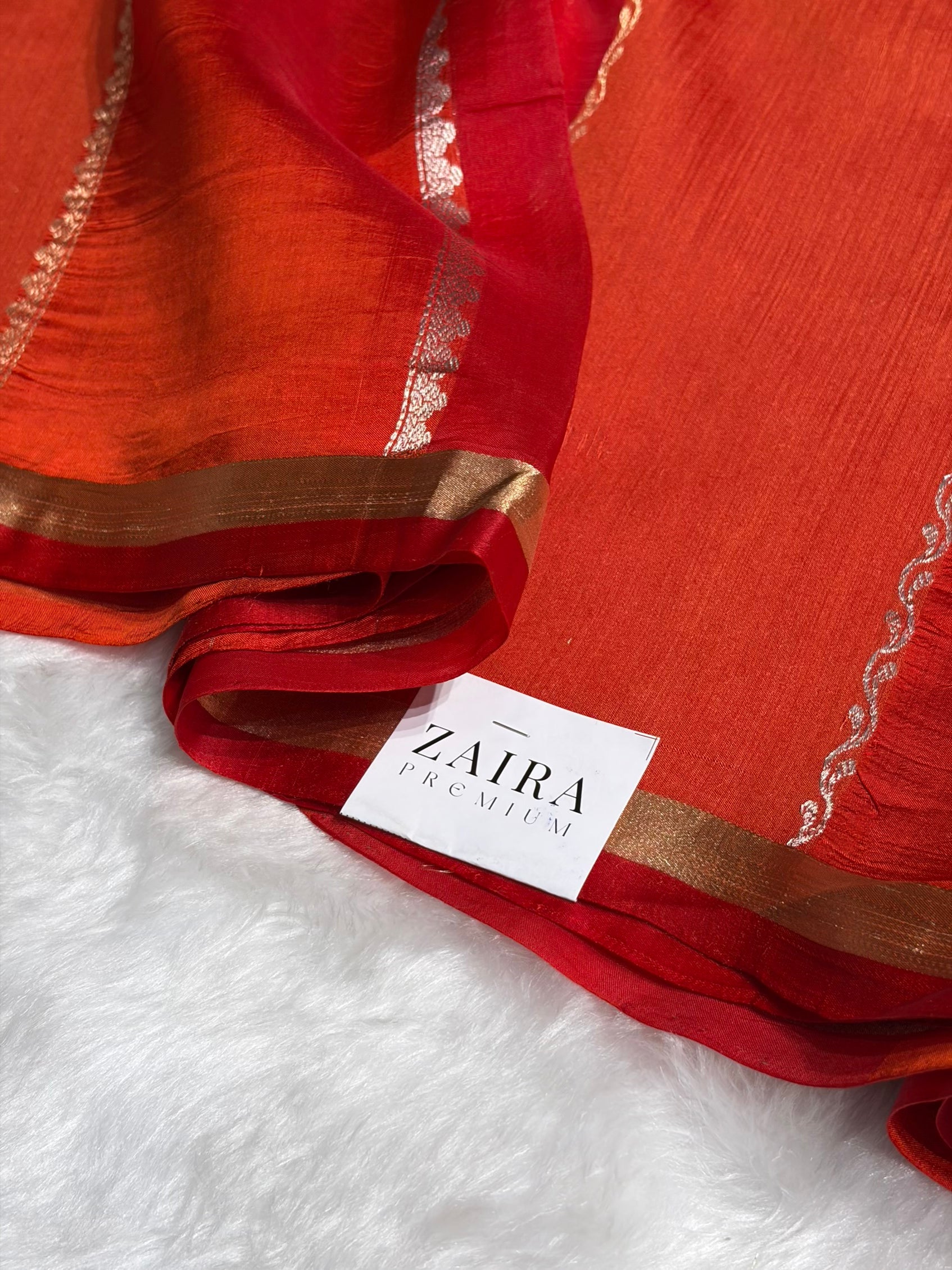 Red Shades Rangkart Handwoven Pure Katan Raw Mango Silk RM-40