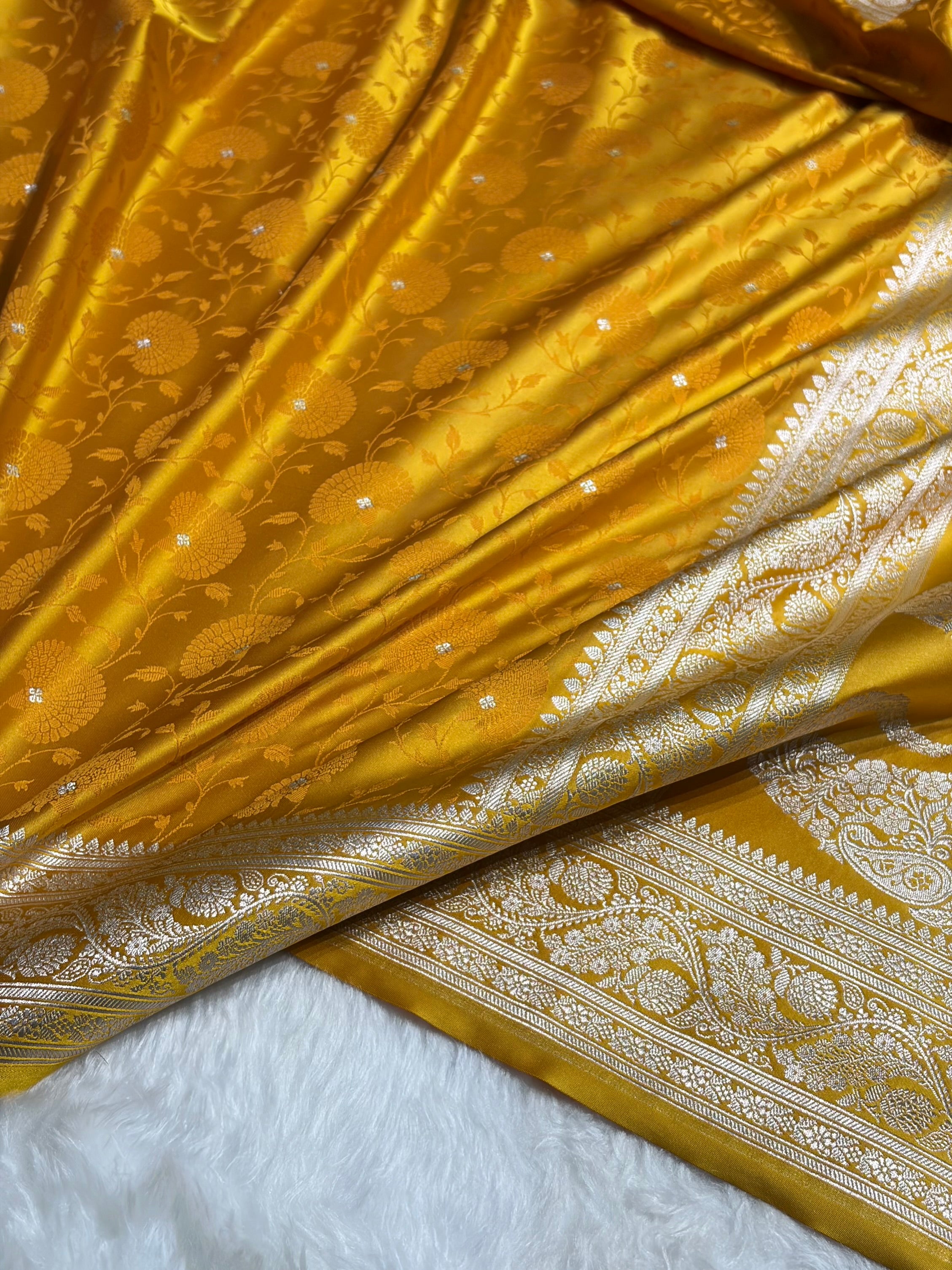 Mustard Shades Tanchoi Motif Mashru Silk Saree MST-11