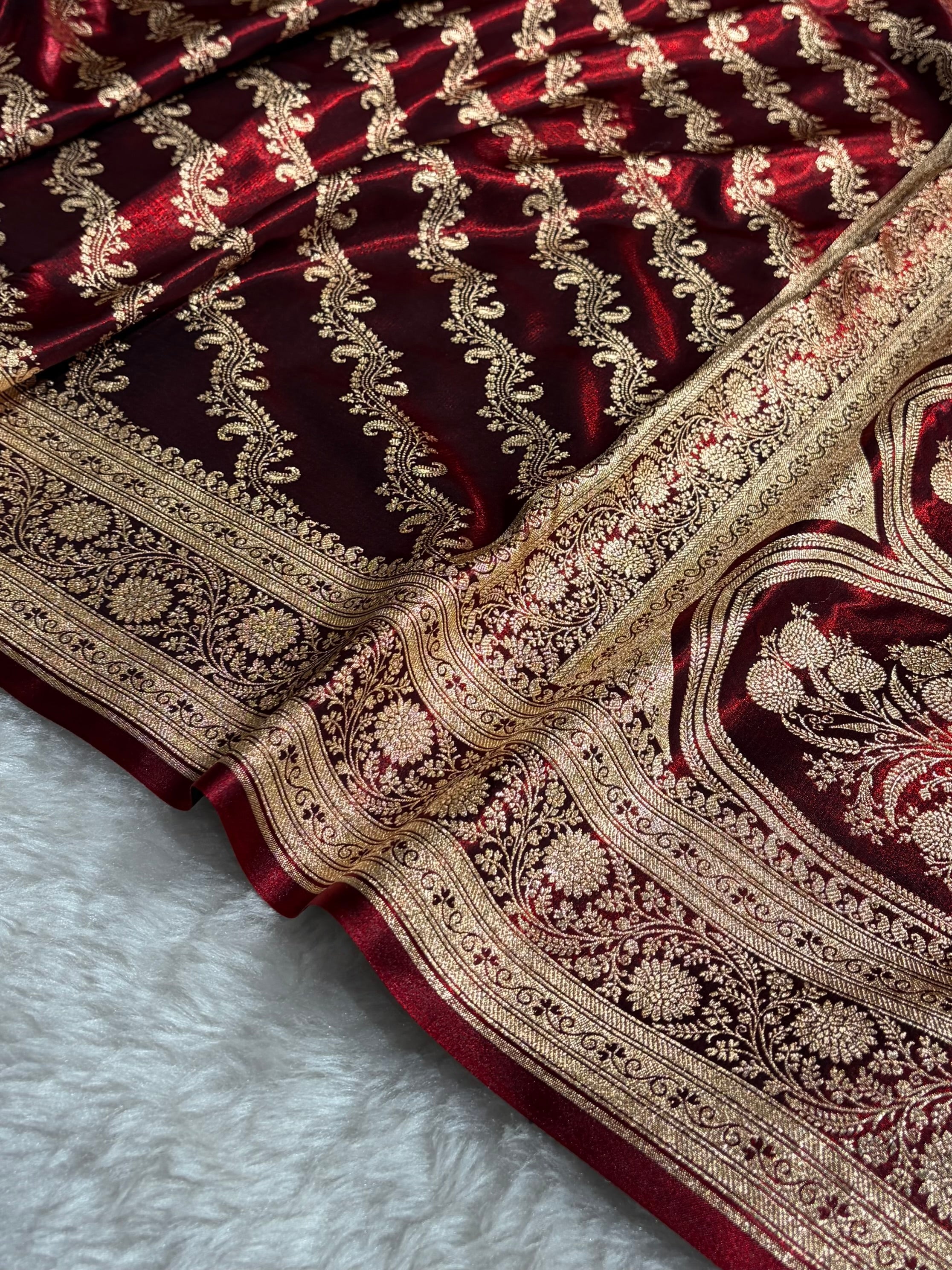 Maroon Shades Cross Pattern Banarasi Satin Silk Saree SS39
