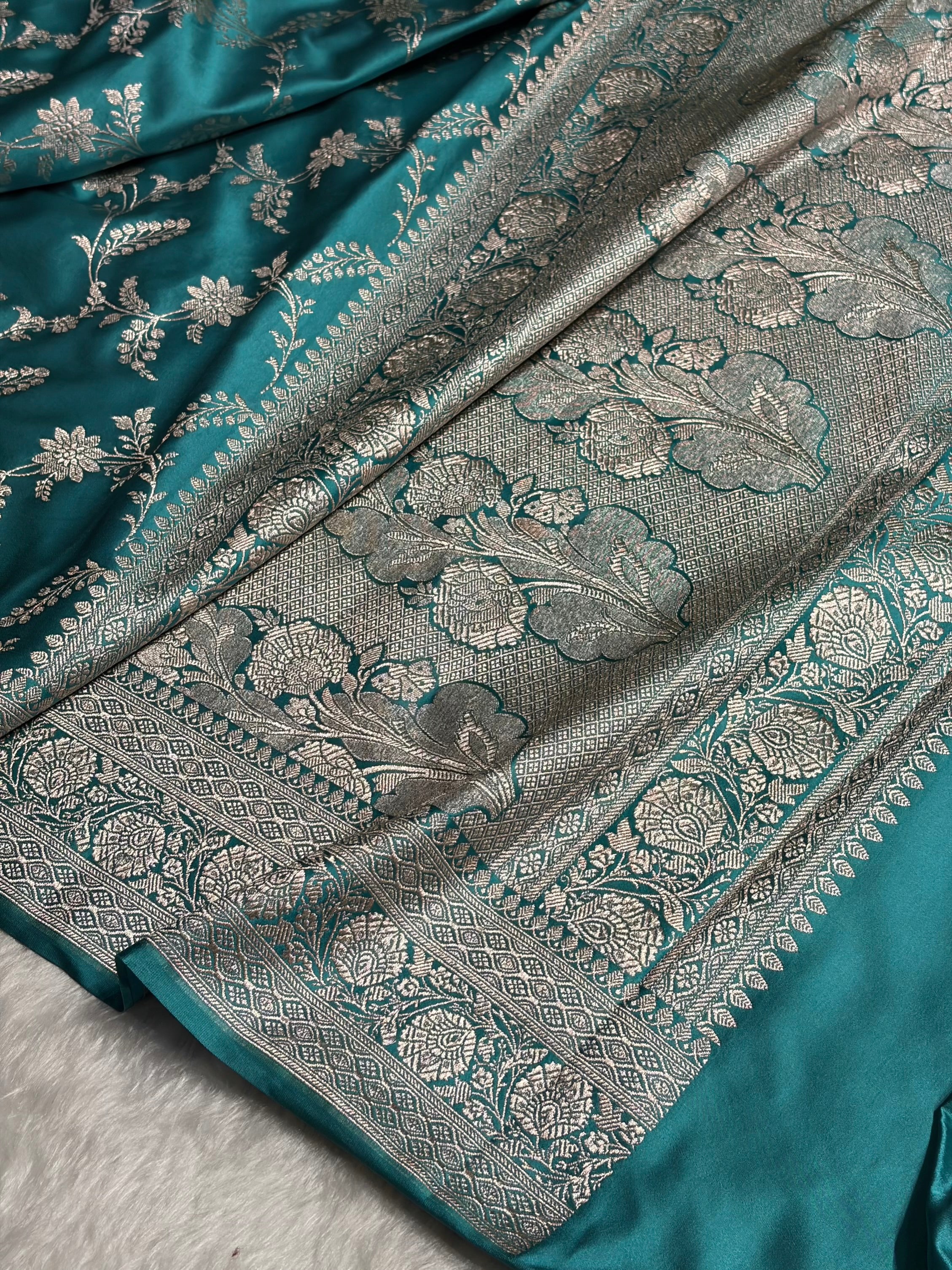 Sea Green Jaal Mashru Silk Saree