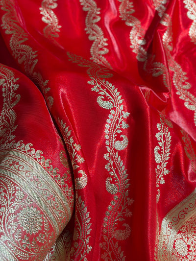 Red Contrast Shades Cross Pattern Banarasi Satin Silk Saree SS39