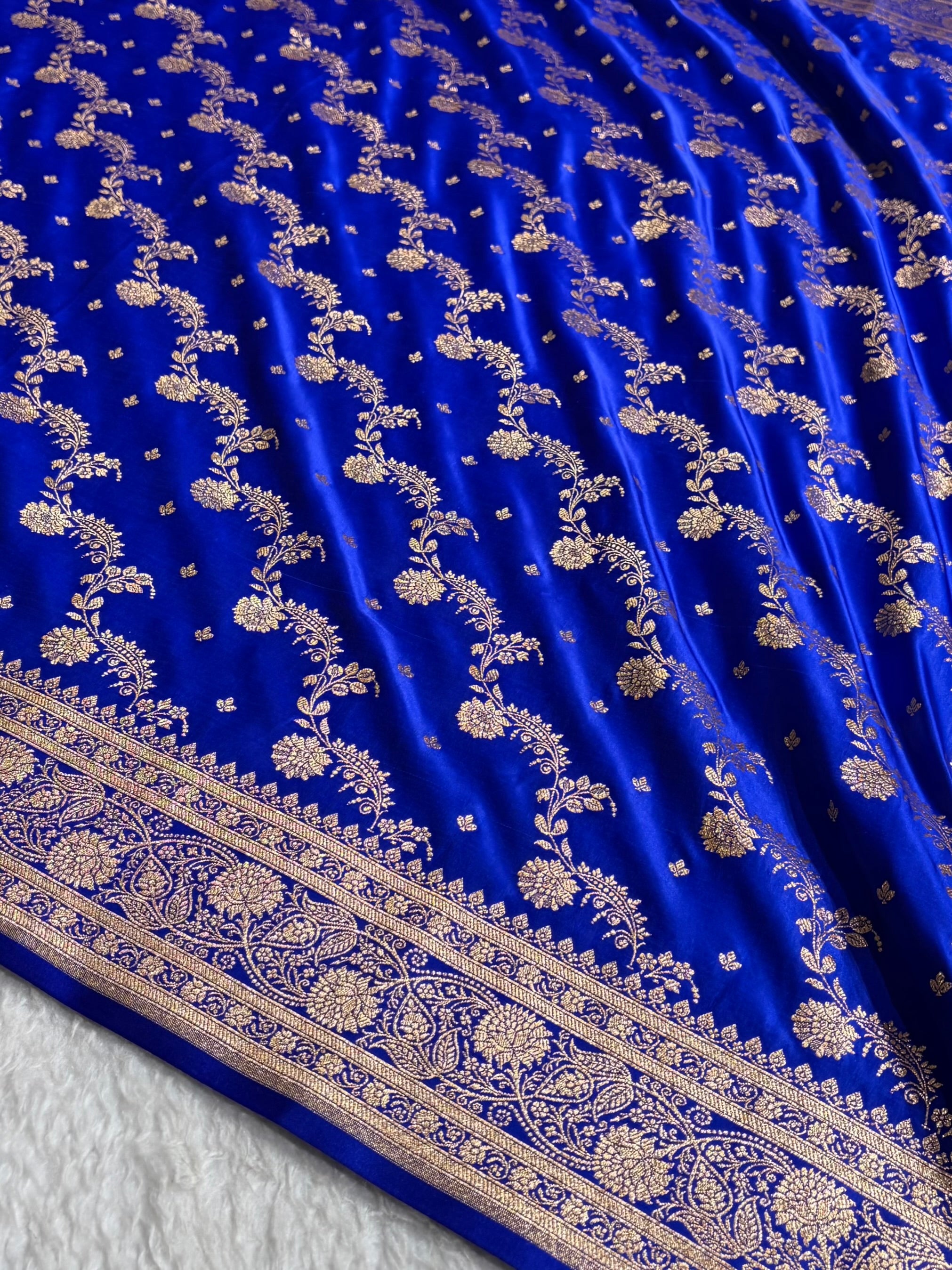 Banarasi Satin Katan Saree With Jaal Pattern in Royal Blue Shades SK121