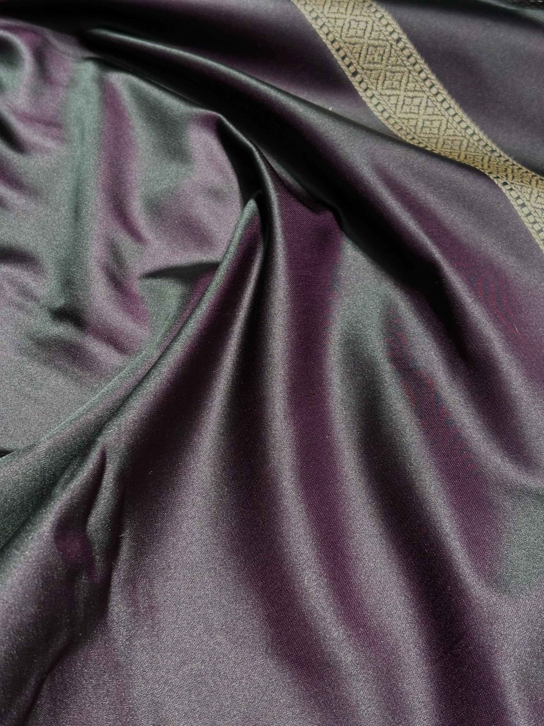 Dark Purple Shades Scallop Motif Booti Mashru Silk Saree MSM-56