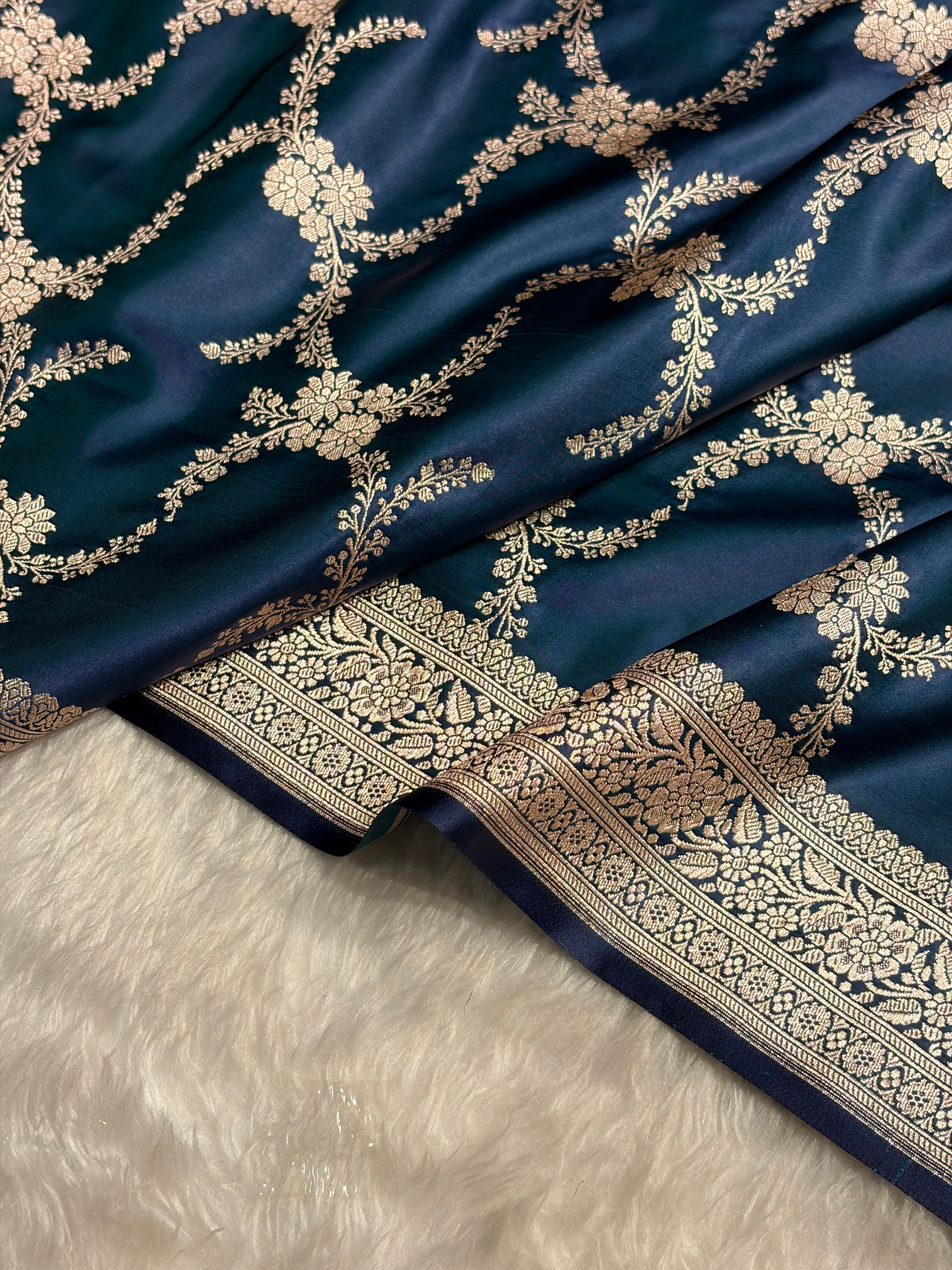 Dark Rama Shades Banarasi With Floral Border Mashru Silk Saree MSM-127