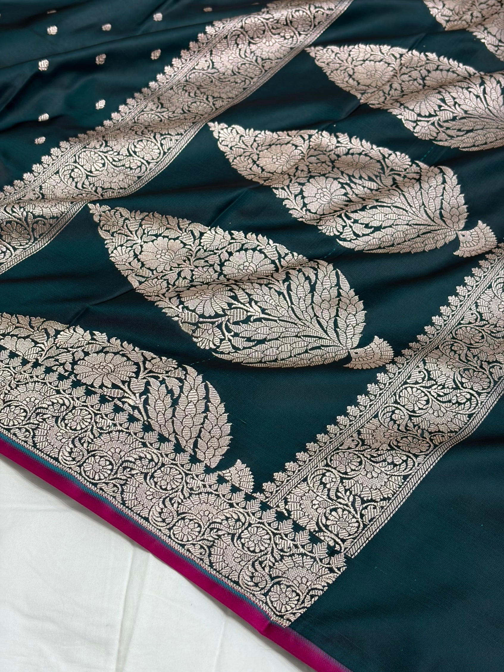 Wine Shade With Booti Pattern Mashru Silk Saree