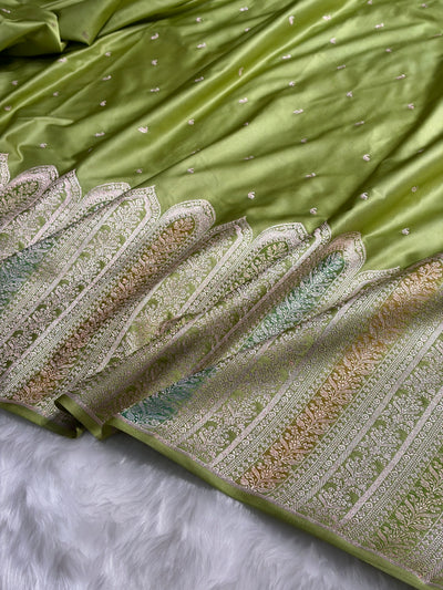 Skirt Border Pista Green Minakari Mashru Silk Saree MCS13