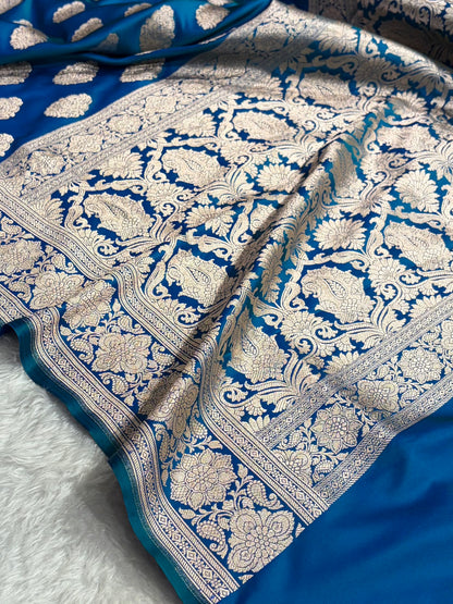 Peacock Shades Banarasi Boota Pattern Floral Mashru Silk Saree MSM-105