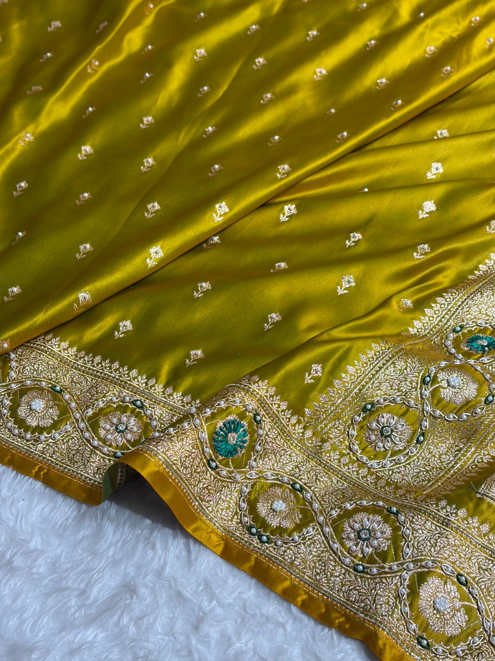 Mehandi Booti Pattern With Ari Stone Pearl Work Satin Katan Silk Saree BSK54