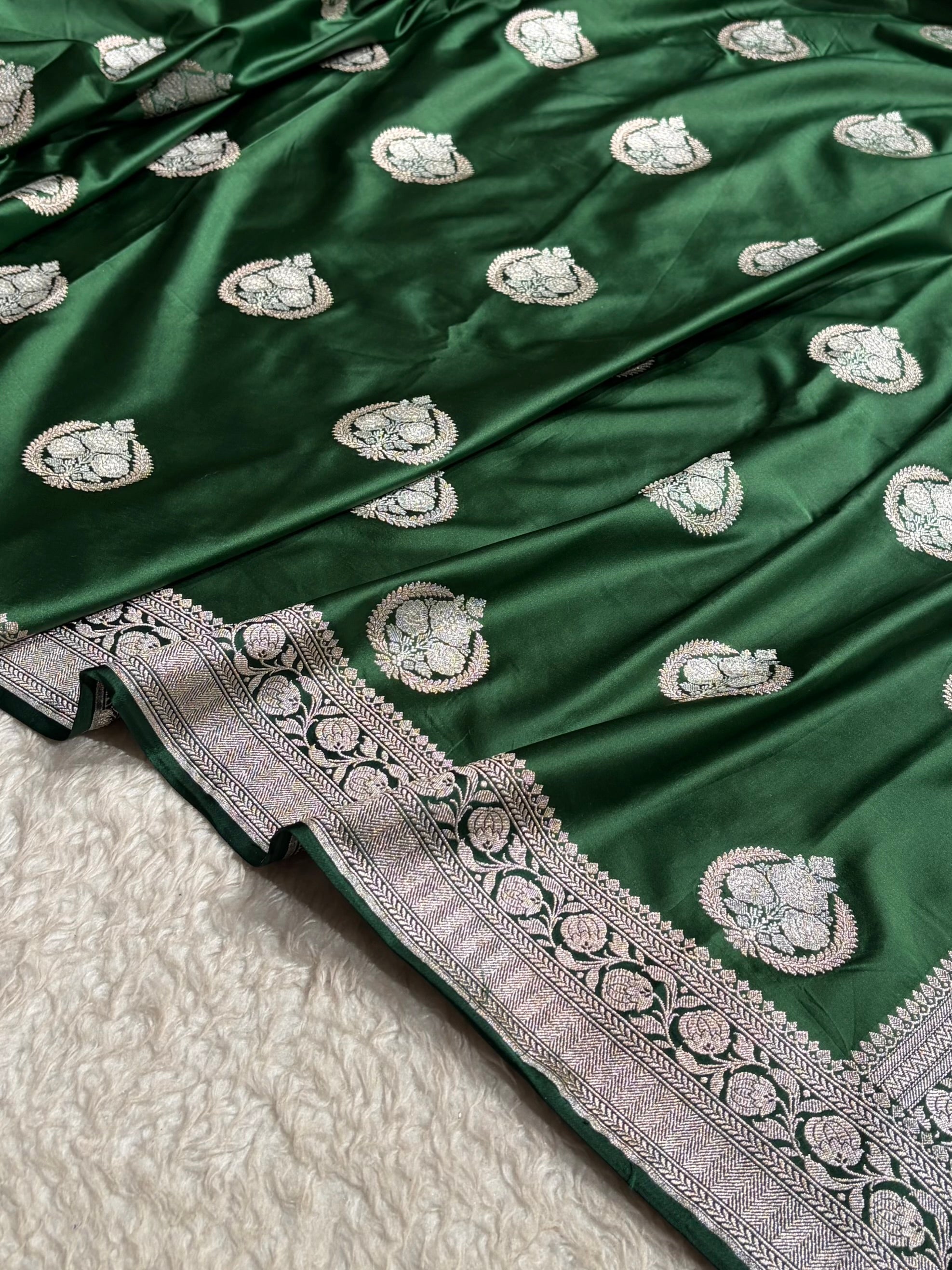Contrast Bottle Green Minakari Boota Mashru Silk Saree MS35