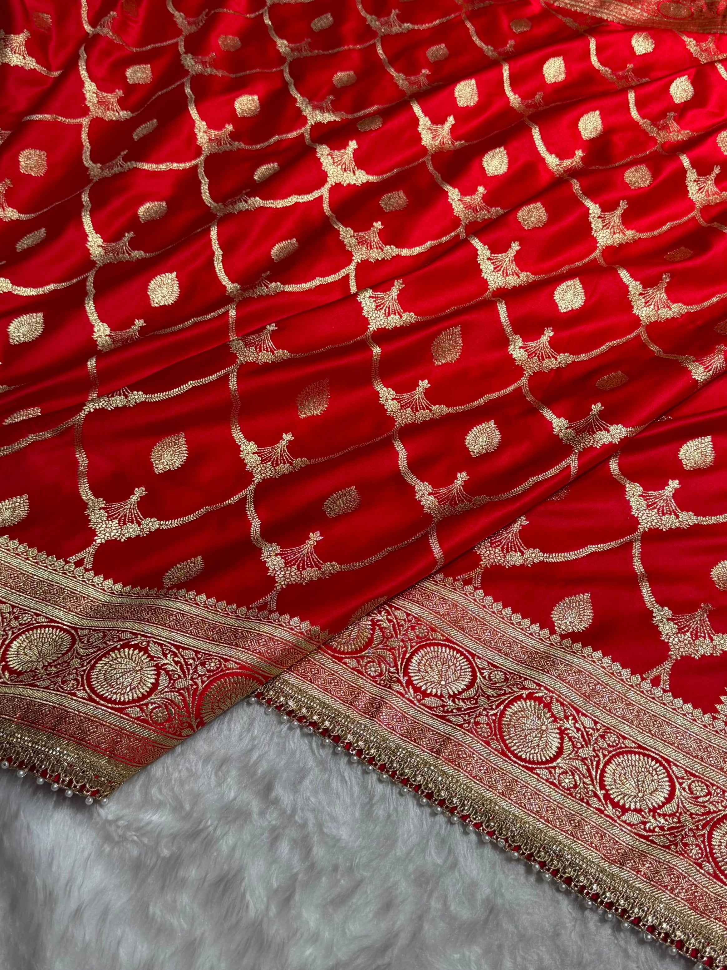 Red Mashru Silk in Jaal Pattern With Gotta Patti Work SKGP15