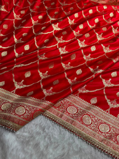 Red Mashru Silk in Jaal Pattern With Gotta Patti Work SKGP15