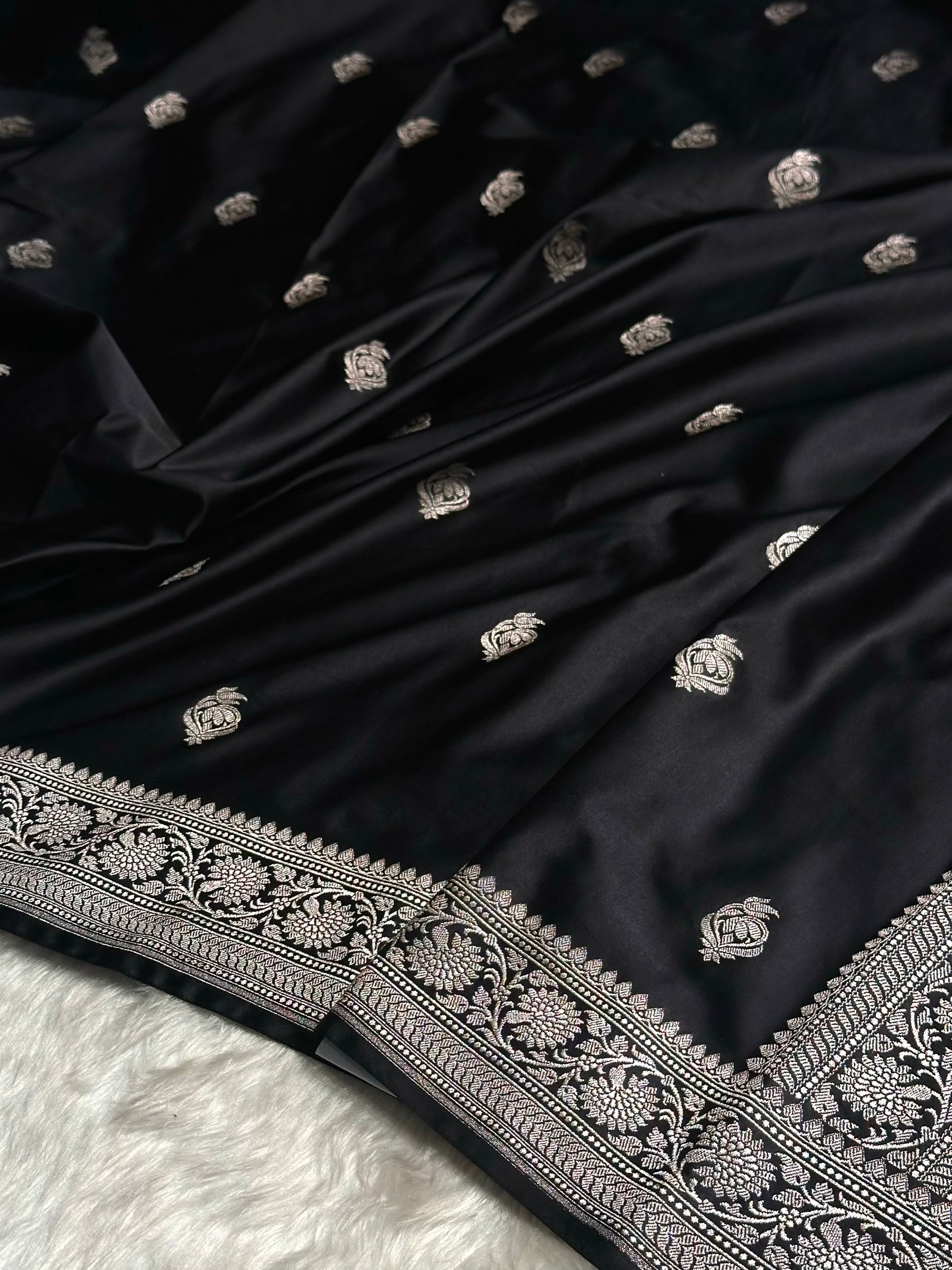 Black Boota Mashru Silk Saree MS25