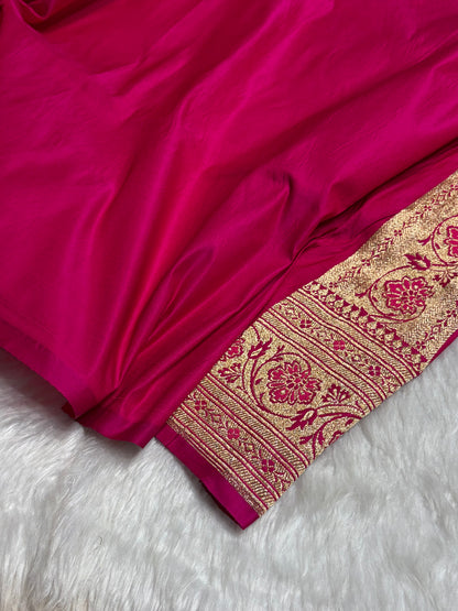 Rani Katan Silk Saree In Boota Floral Motif