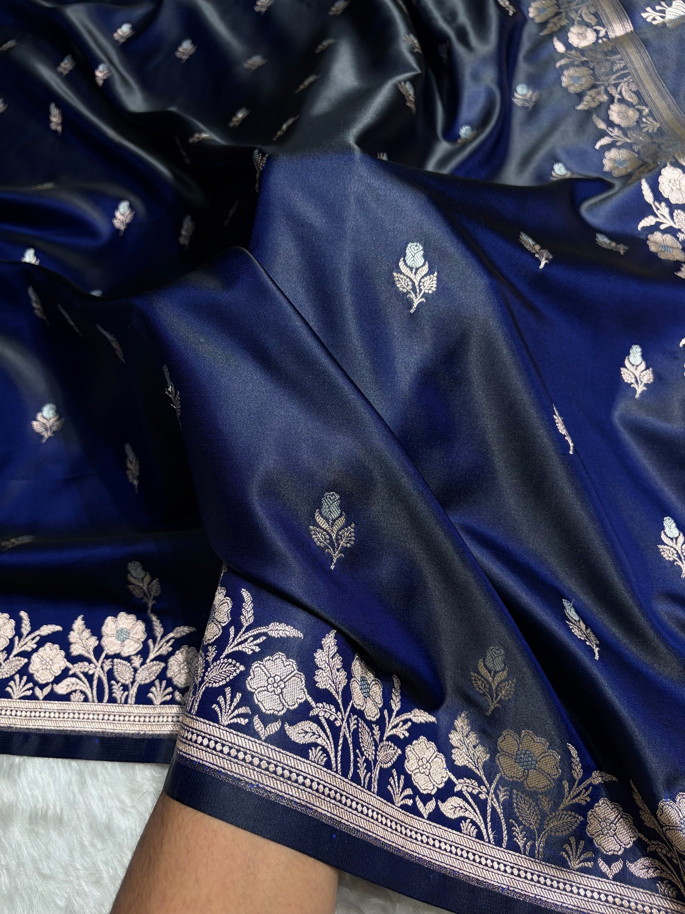 Navy Blue Boota With Floral Border Mashru Silk Saree MSM-85
