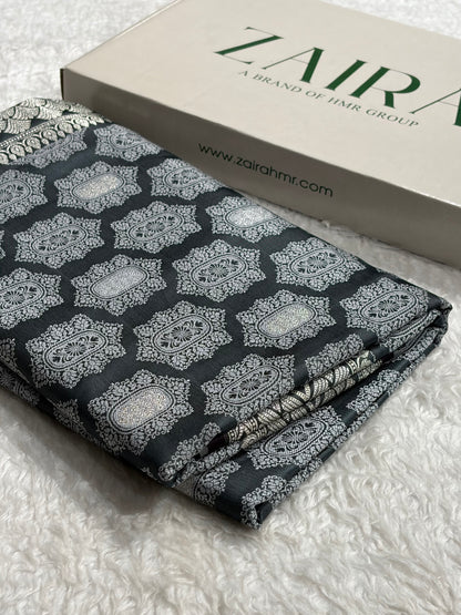 Banarasi Dark Grey Shades Tanchoi Motif Mashru Silk Saree