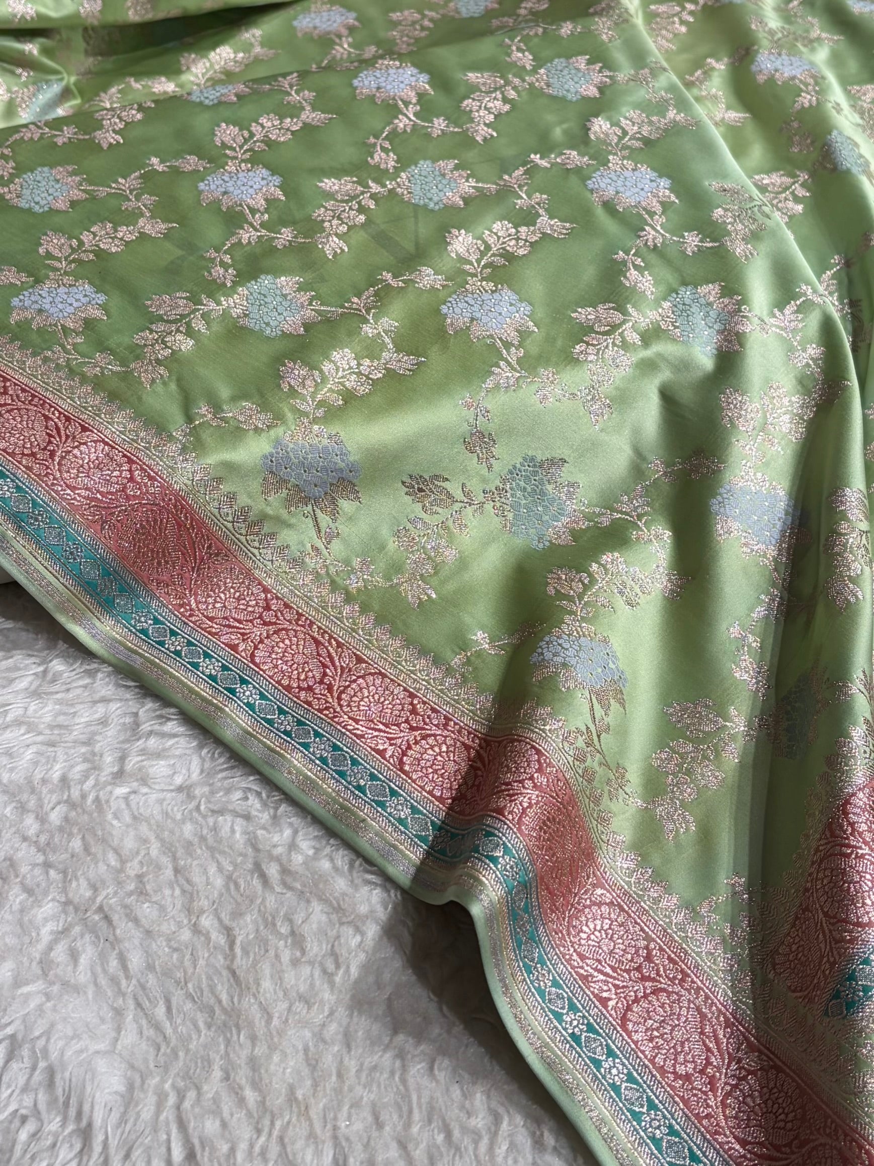 Light Pista Shades Minakari Jaal Pattern Mashru Silk Saree MS57