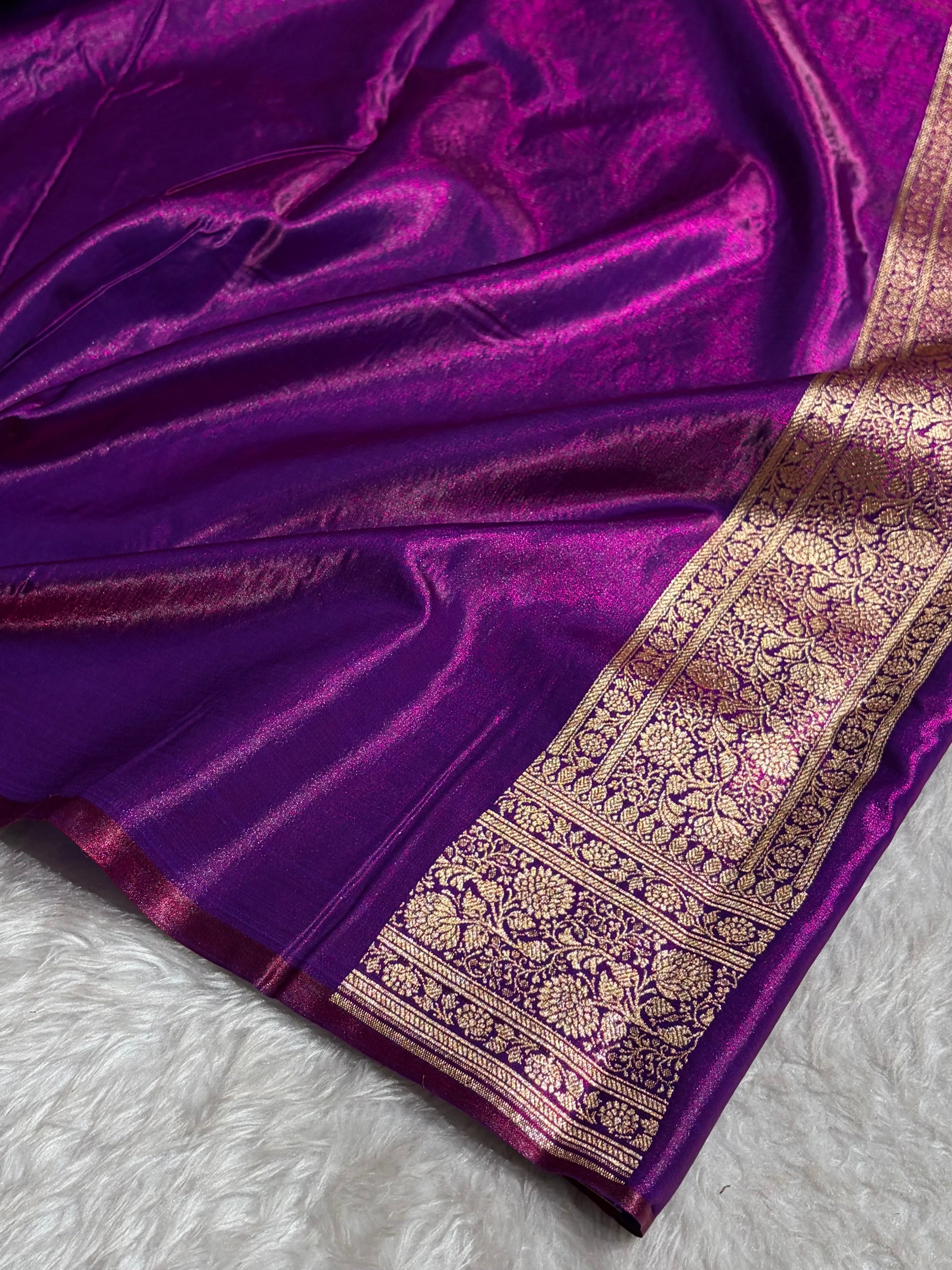Cross Purple Shades Jaal Pattern Banarasi Satin Silk Saree SS57
