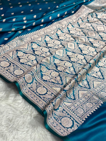 Peacock Shades Banarasi Boota Pattern Floral Mashru Silk Saree MSM-109