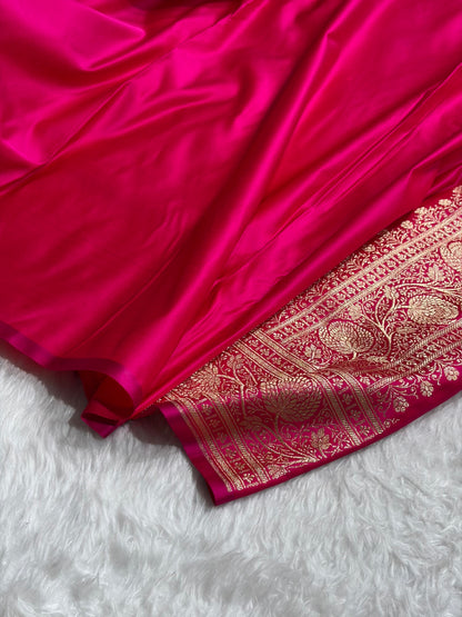 Pista Green- Rani Banarasi Boota Katan Silk Saree SKM29