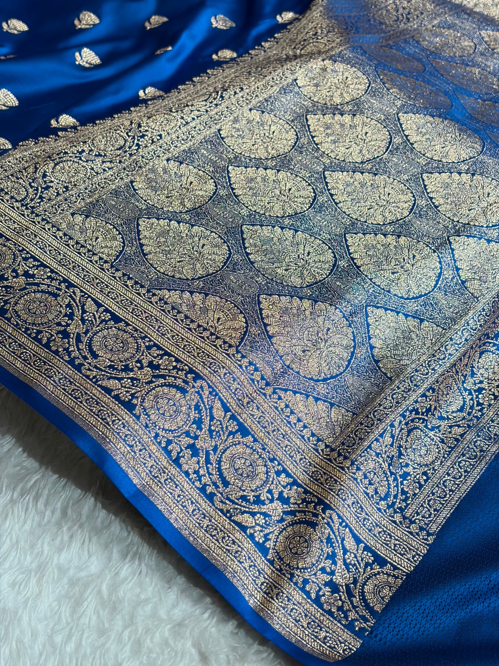 Banarasi Satin Katan Saree in Firozi Shades SK85