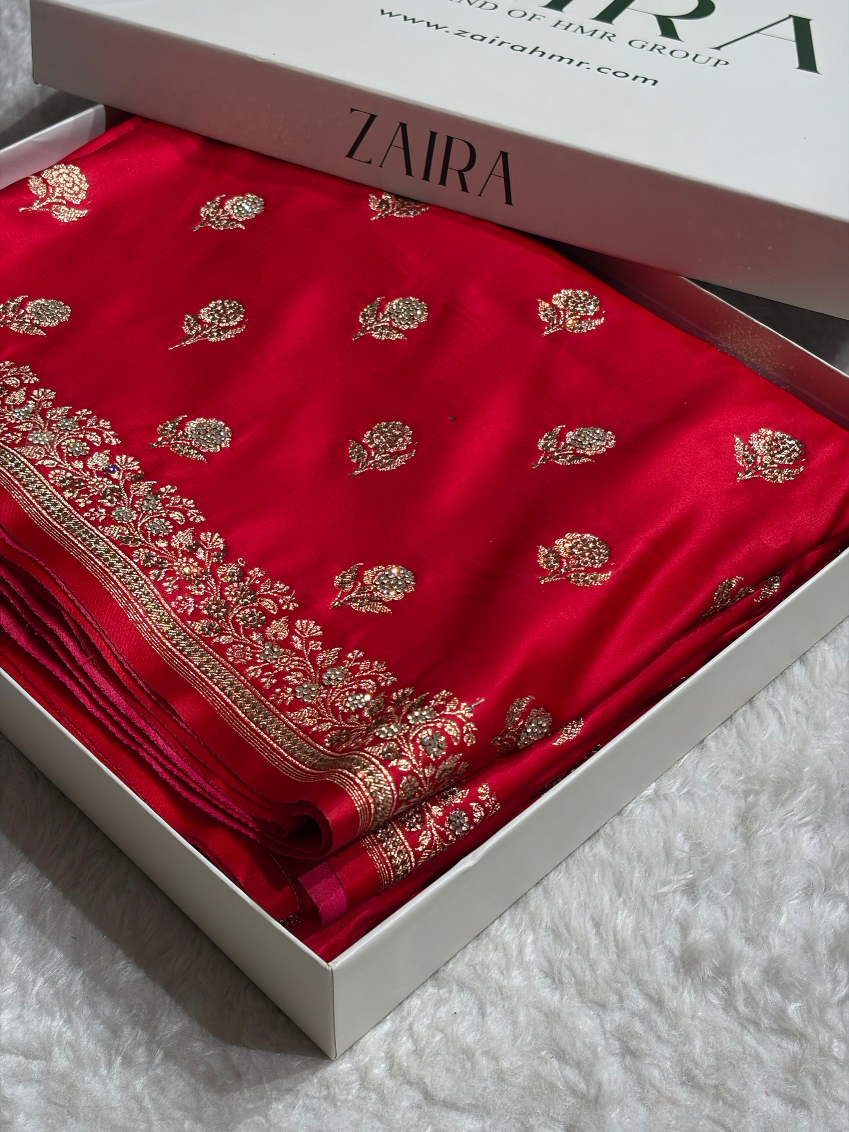 Banarasi Cross Red Floral Booti With Swarovski Work Katan Silk Saree BSK23