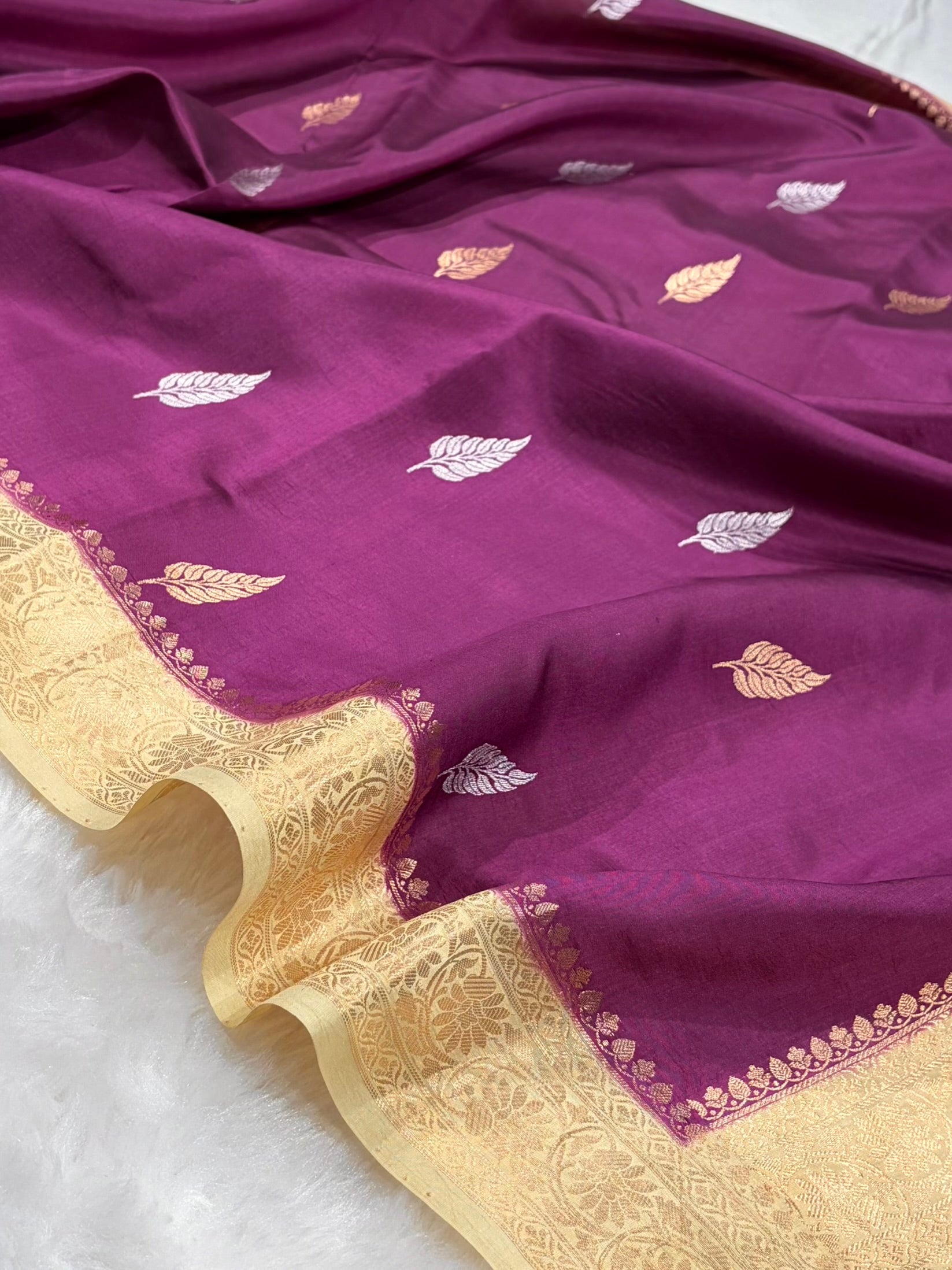 Banarasi Wine With Tusser Contrast Shades Boota Handwoven Pure Paper Silk RM-77