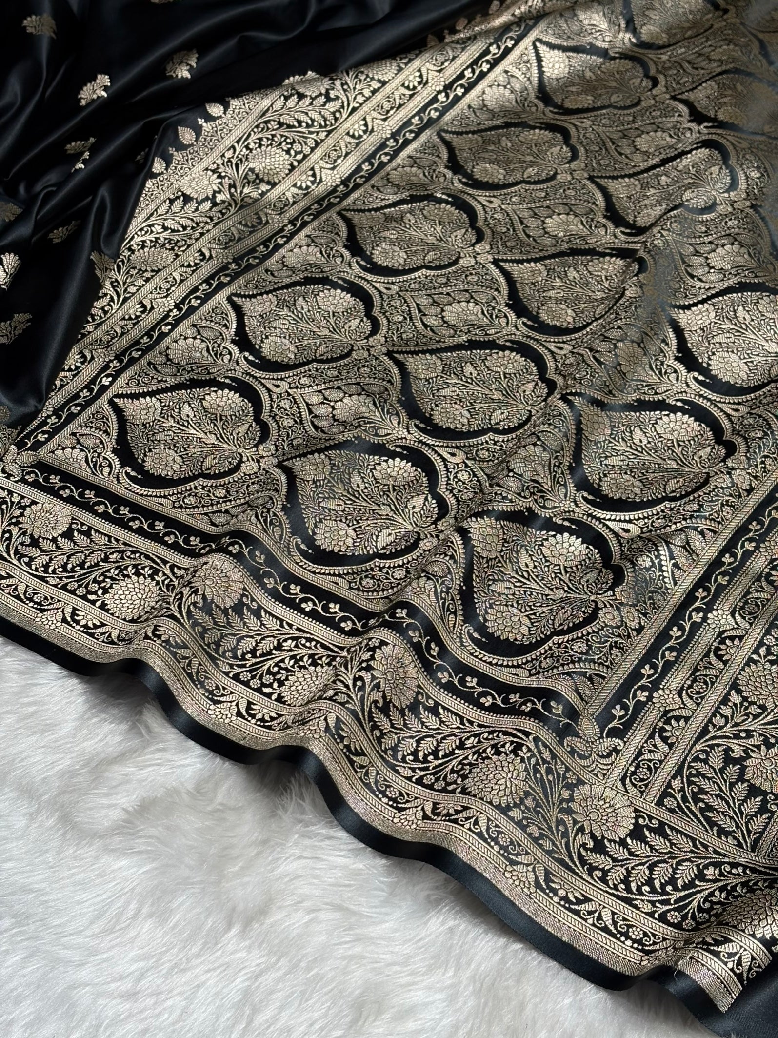 Black Shades Floral Boota Satin Katan Silk saree SK32
