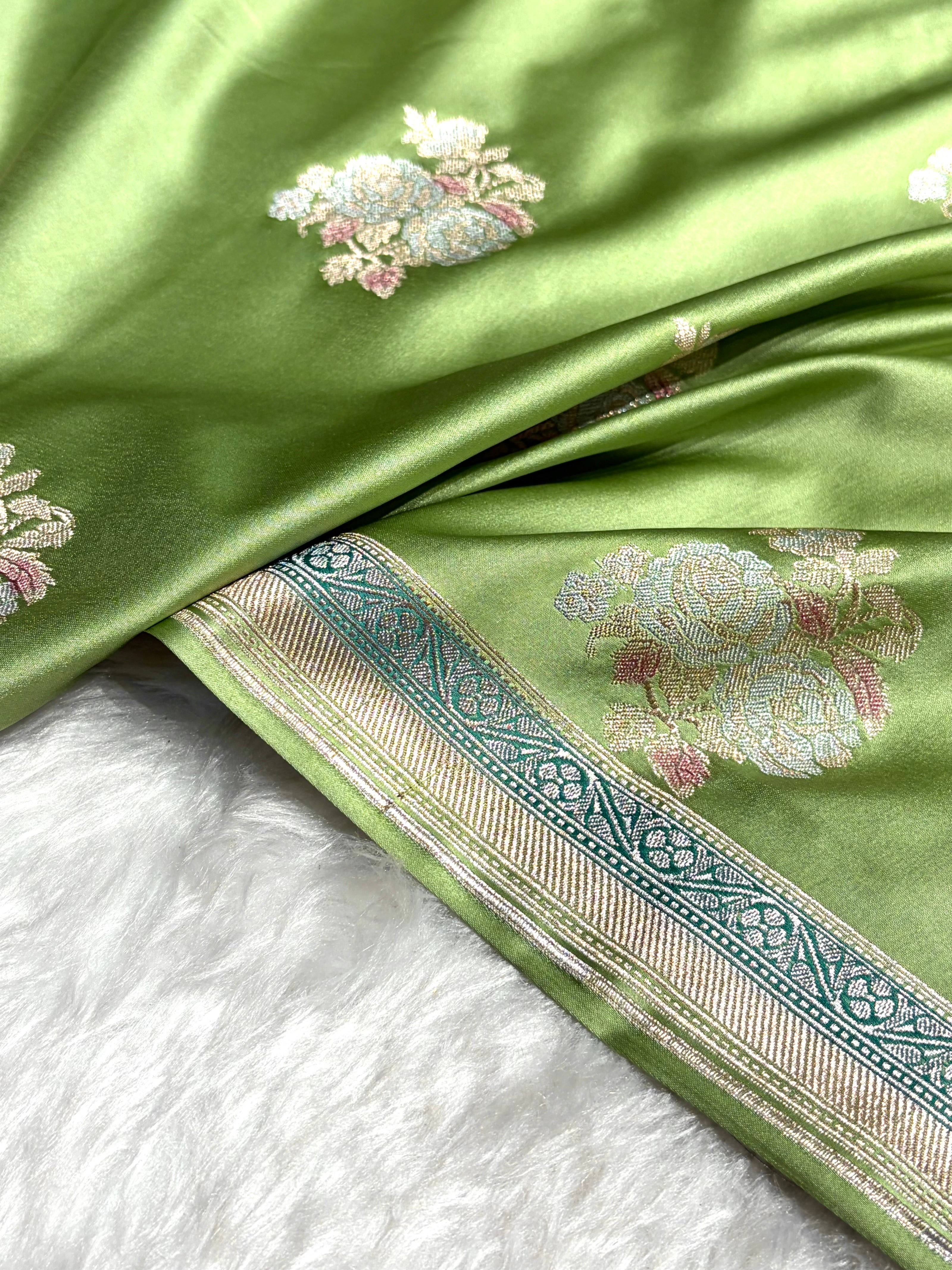 Pista Sona Rupa Minakari Floral Motif Mashru Silk Saree MS50