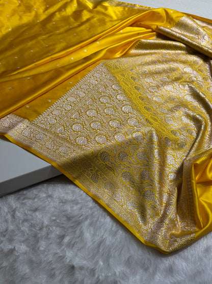Summer Yellow Shades Booti Mashru Silk Saree MS70