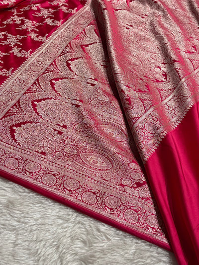 Banarasi Floral Jaal Pattern in Rani Shades Floral Mashru Silk Saree MCS98