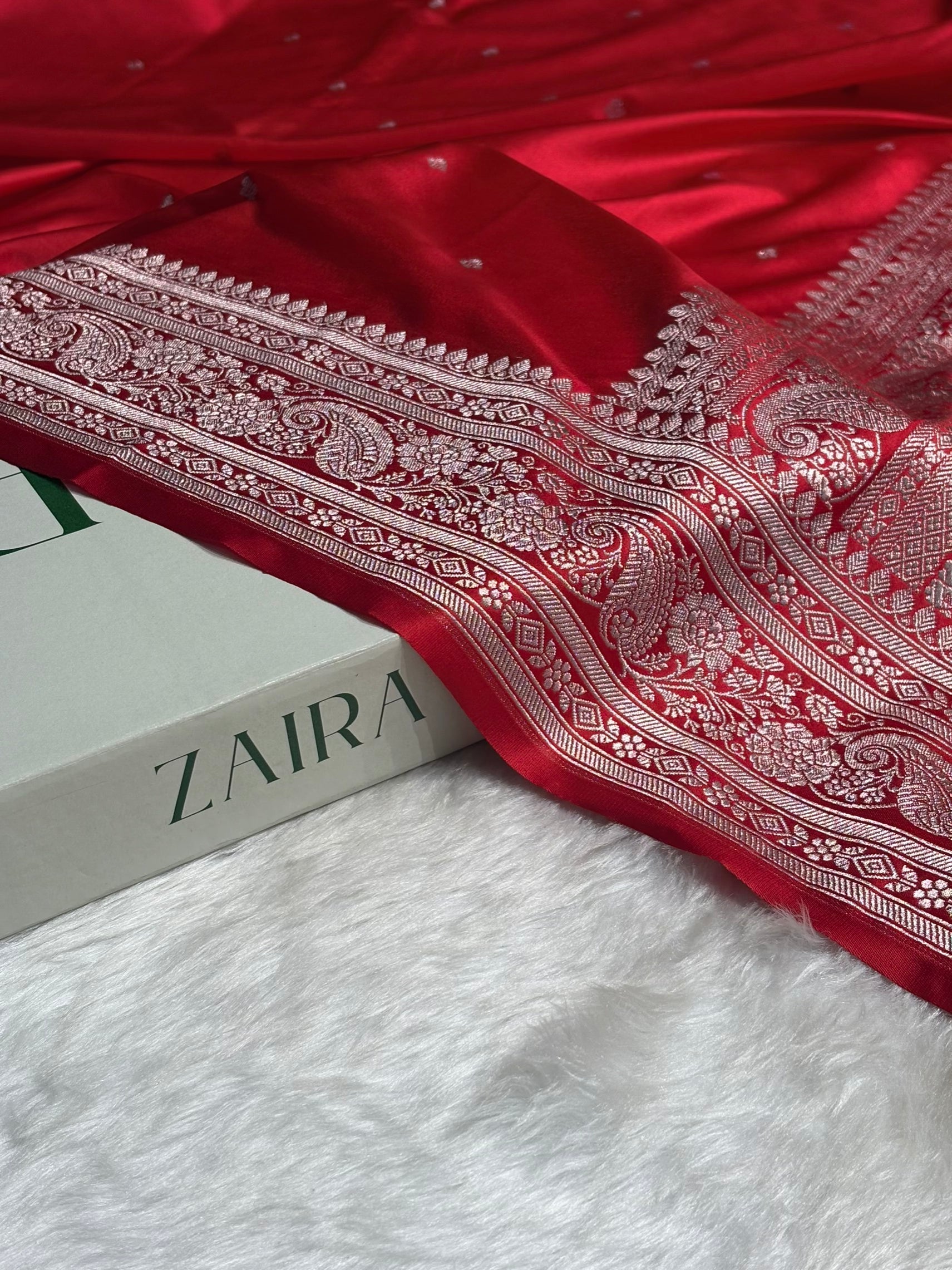 Red Shades Booti Mashru Silk Saree MS64