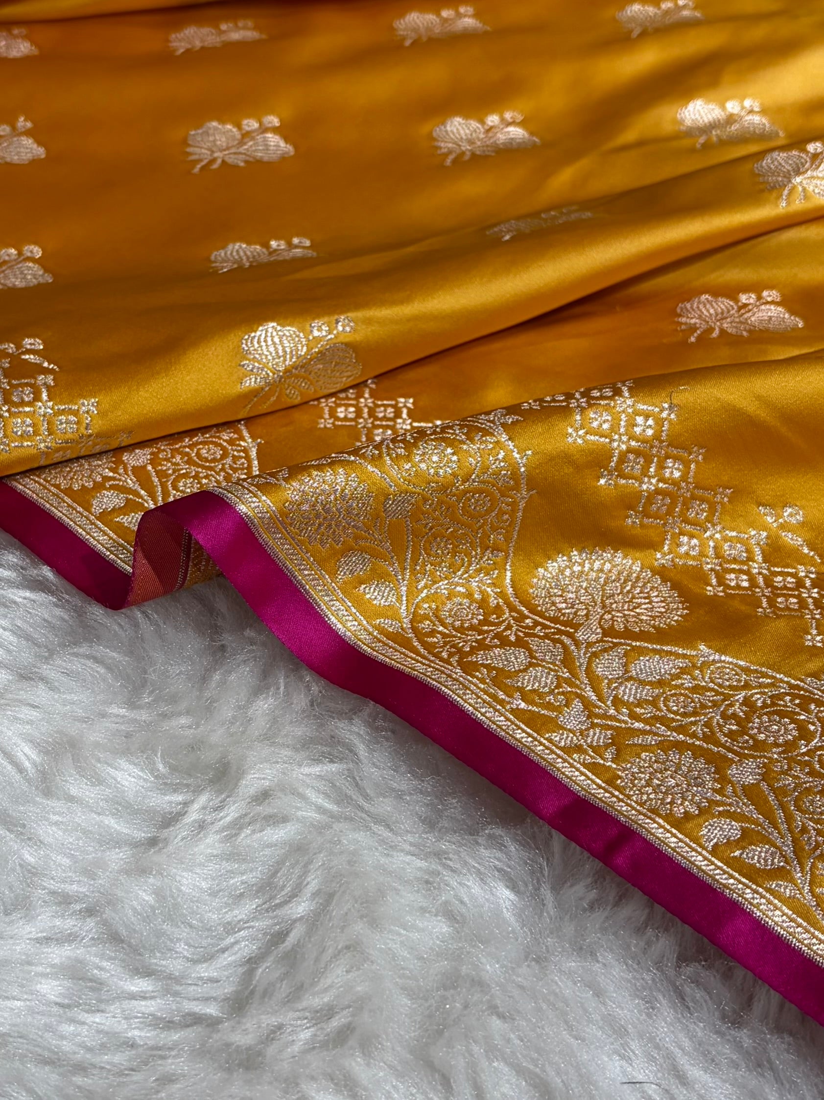 Orange Shades Banarasi Boota Pattern Floral Mashru Silk Saree MSM-115