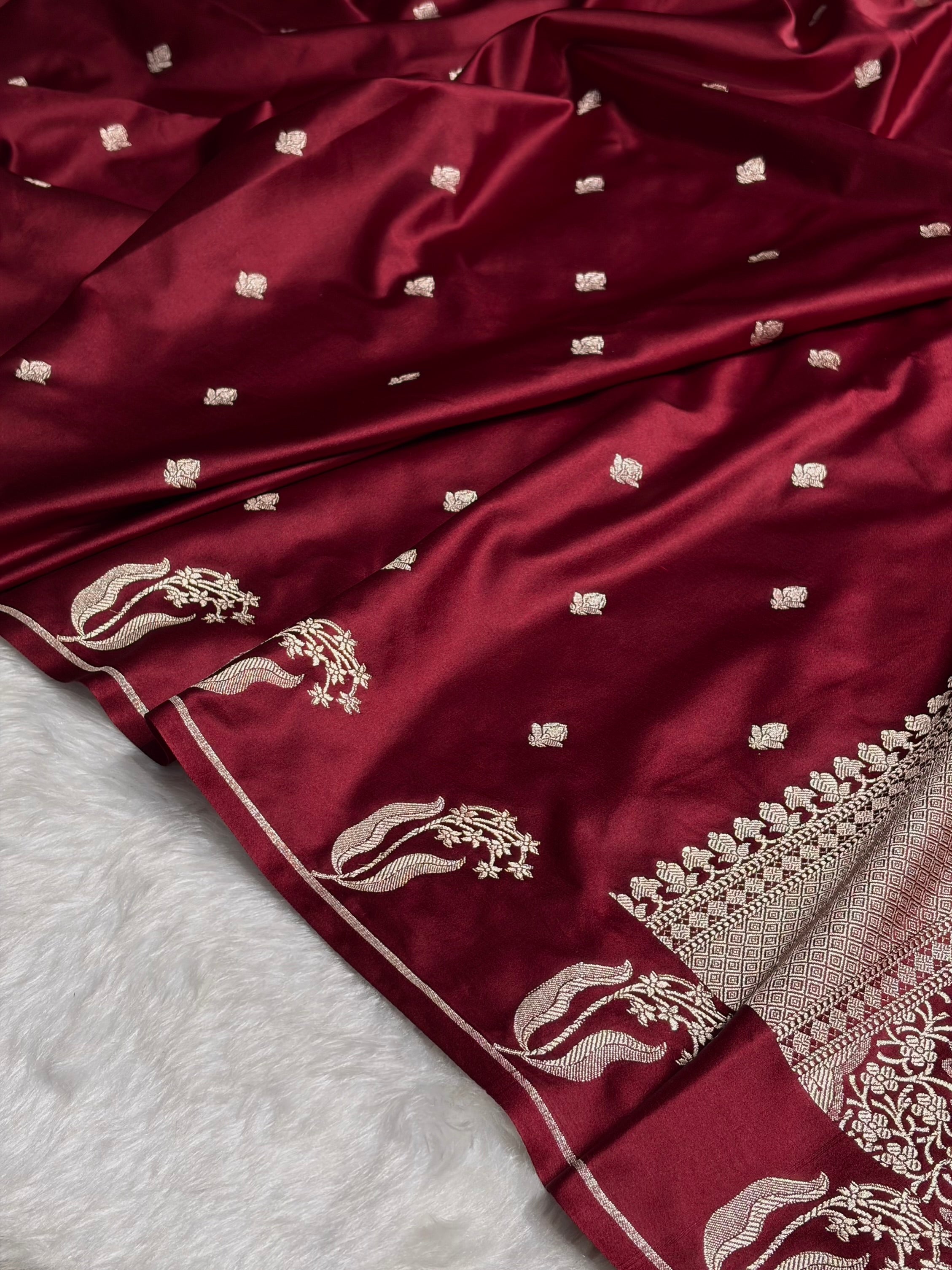 Garnet Shades Floral Border Booti Mashru Silk Saree MS74