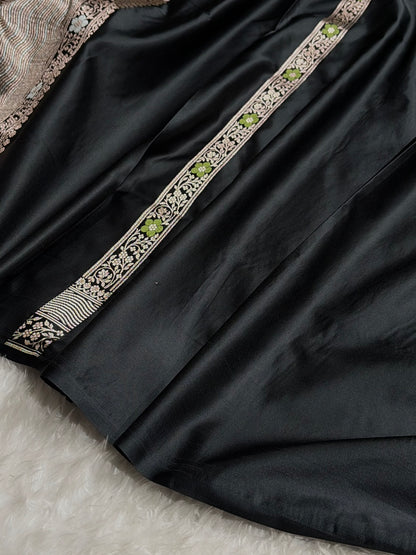 Premium Banarasi Satin Katan Saree Minakari Booti Pattern in Black Shades SK138