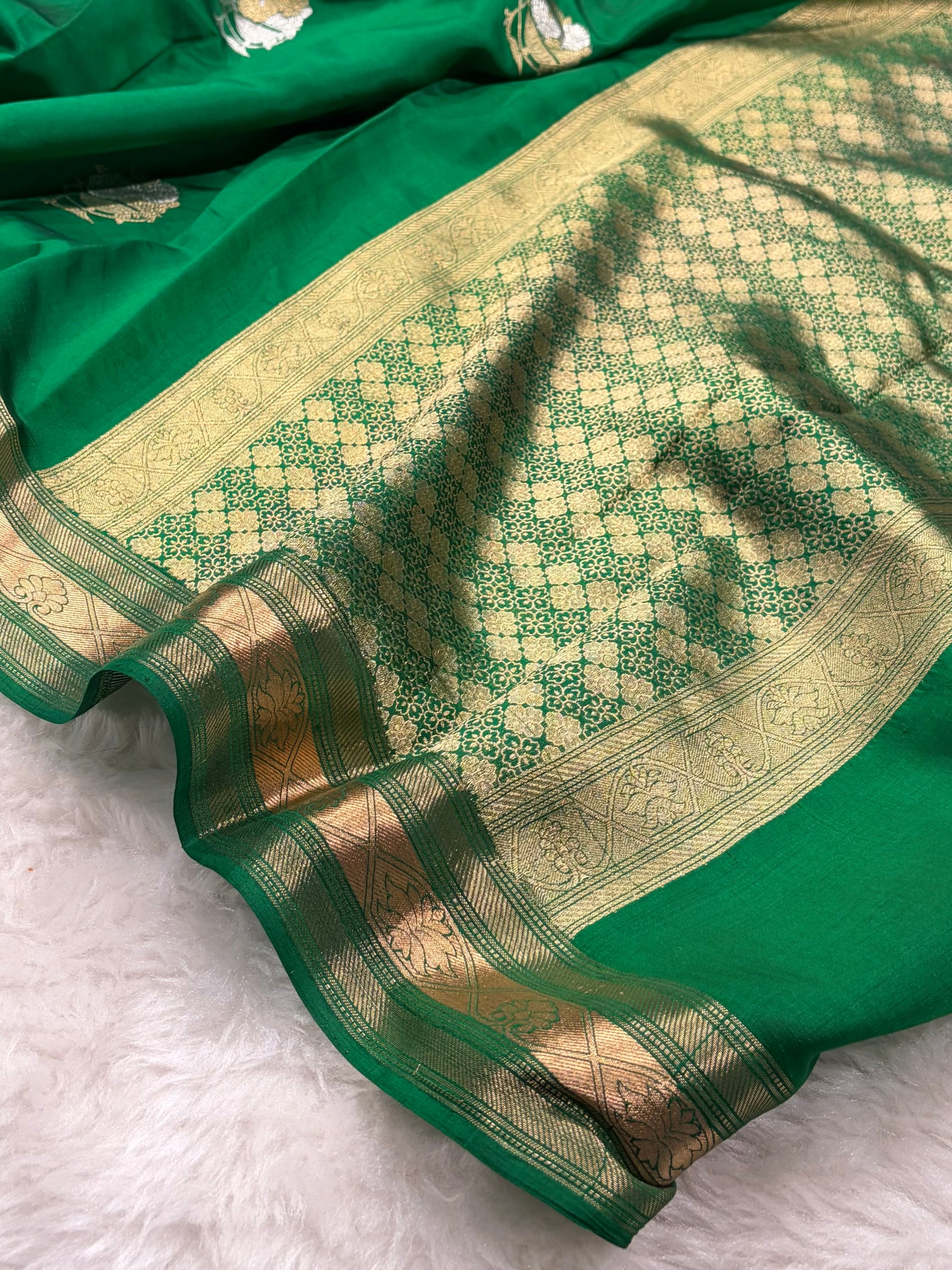 Bottle Green Boota Handwoven Paper Silk RM-29