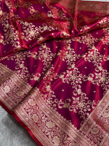 Reddish Magenta Shades Jaal Pattern Banarasi Satin Silk Saree SS48