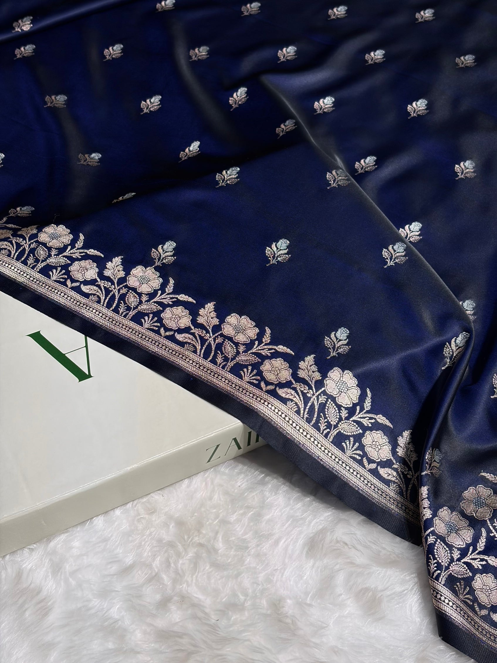 Navy Blue Boota With Floral Border Mashru Silk Saree MSM-85