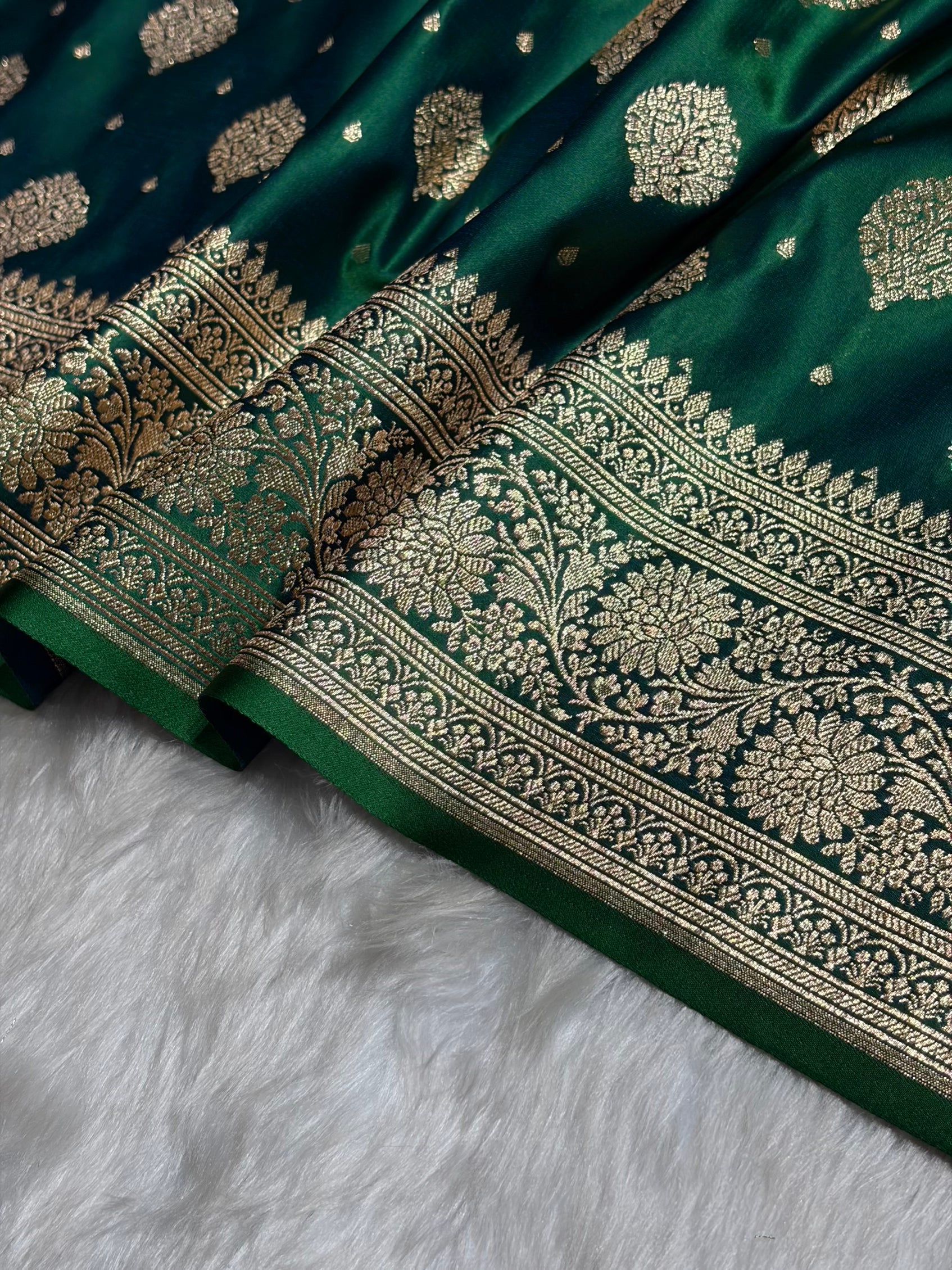 Cross Green Unique Boota Pattern Satin Katan Silk Saree SK69