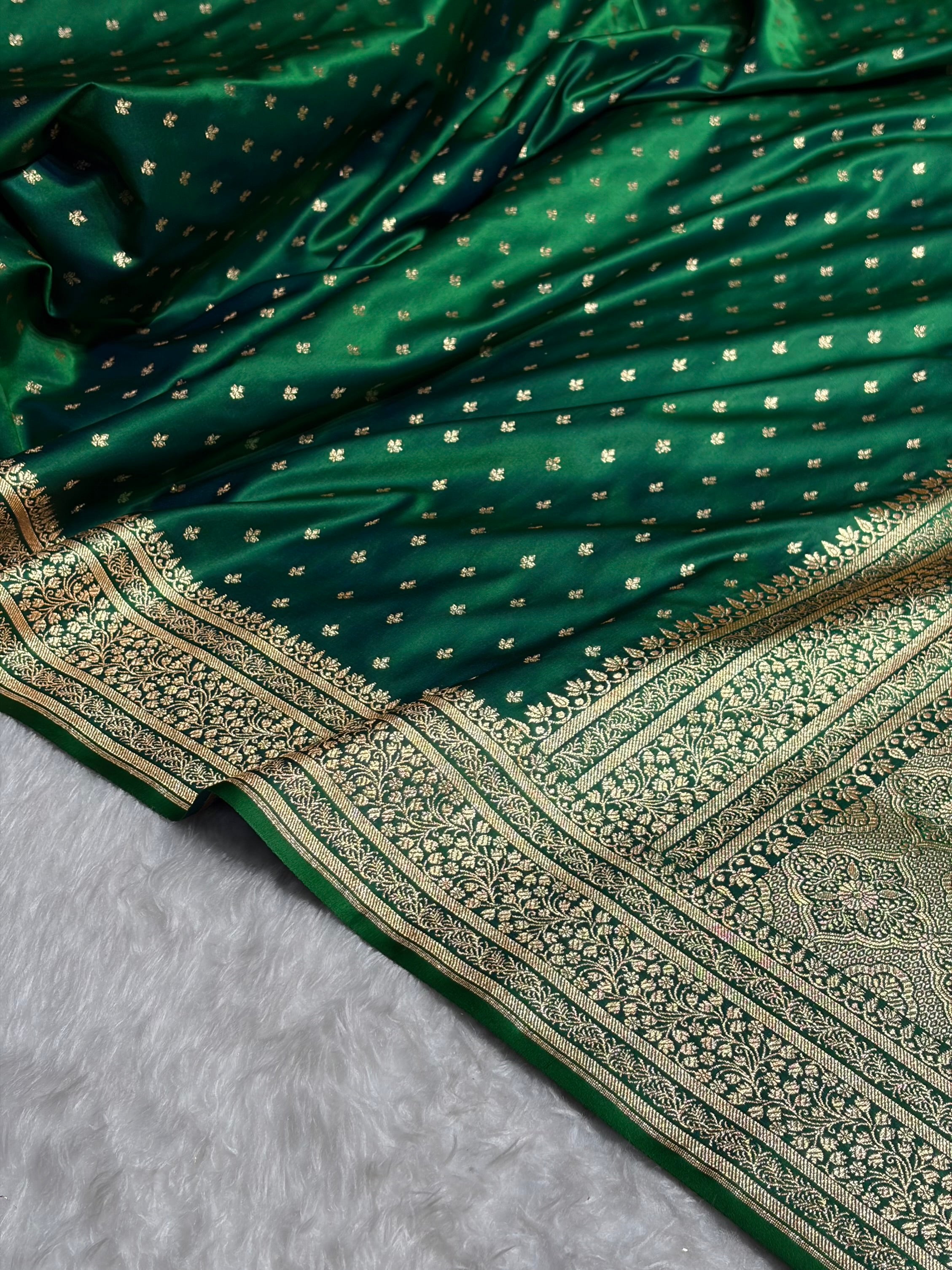 Banarasi Satin Katan Saree in Cross Green Shades SK88