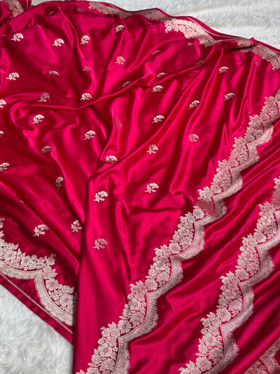 Scallop Rani Pink Booti Mashru Silk Saree MCS27
