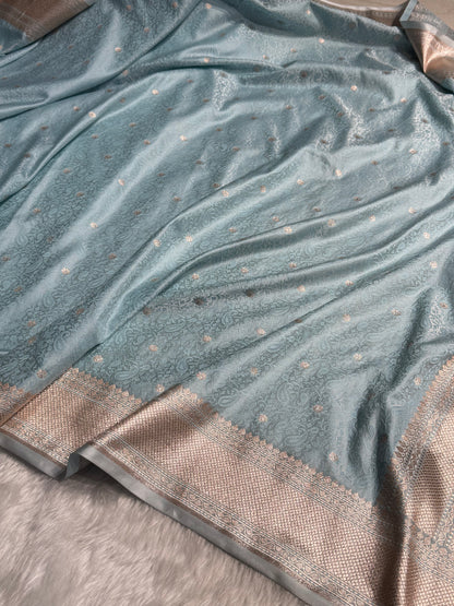 Powder Blue Shades Tanchoi Motif Mashru Silk Saree
