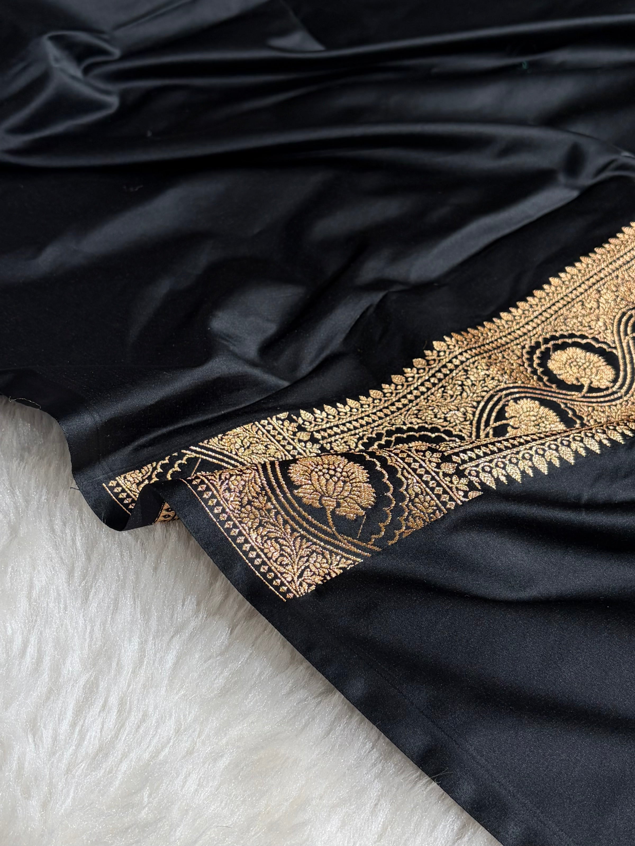 Banarasi Black Booti Pattern Satin Katan Silk Saree SK54
